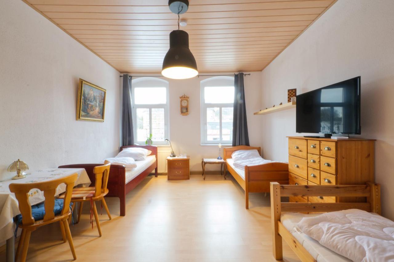 Ferienwohnung Am Busbahnhof Annaberg-Buchholz Ngoại thất bức ảnh